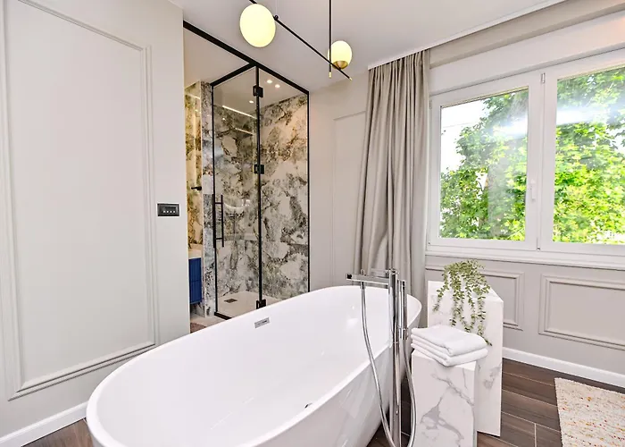 Mare Nostrum & Апартаменты *