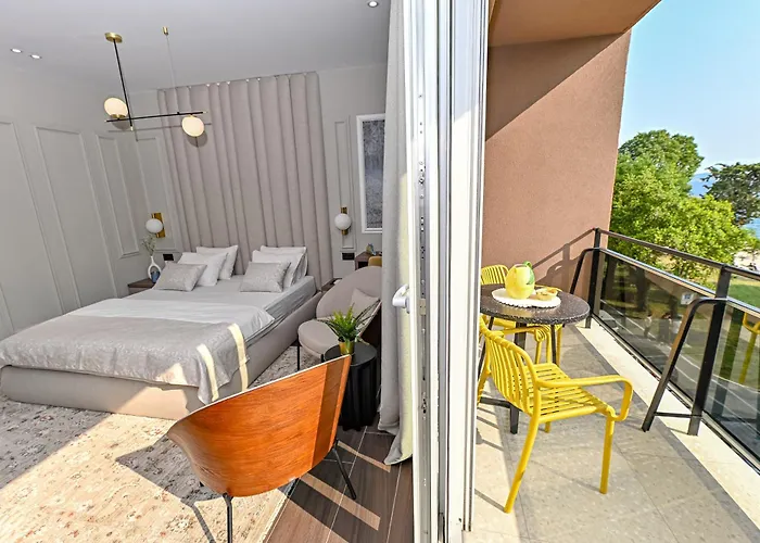 Mare Nostrum & Lägenhet