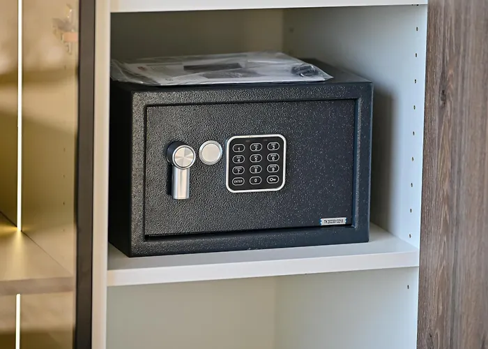 Mare Nostrum & Lägenhet