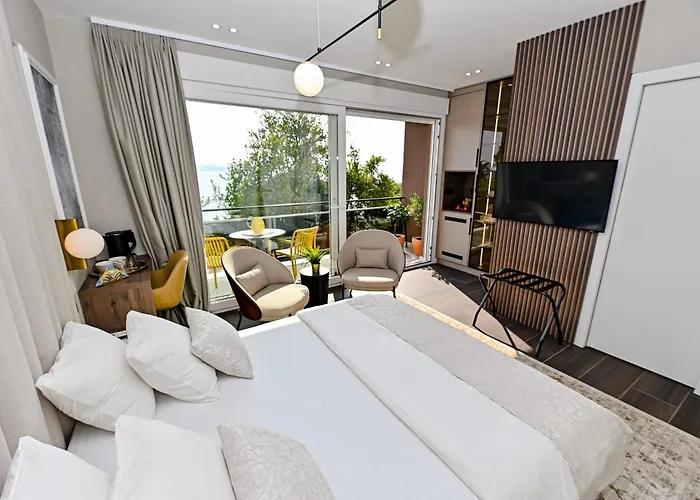 Mare Nostrum & Apartman